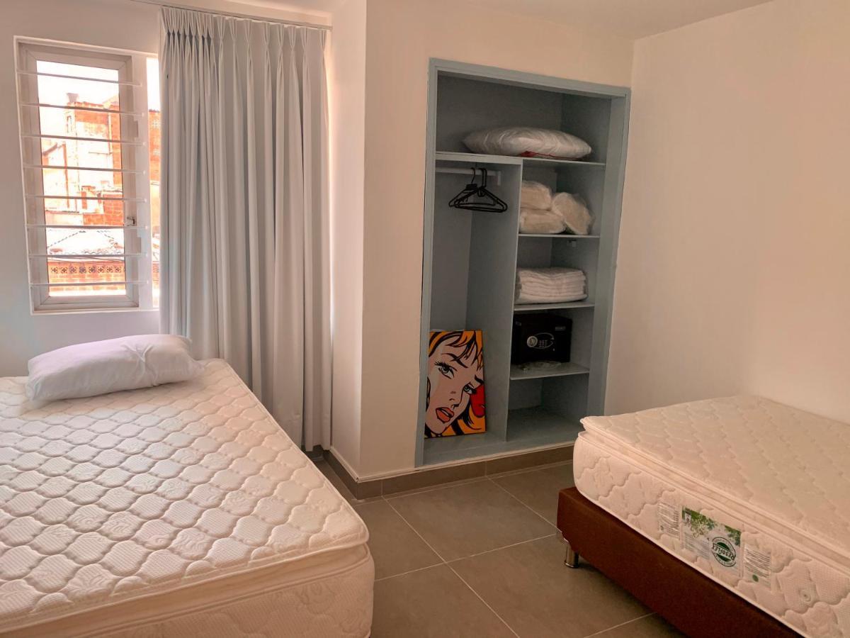 Charming Apartment In Downtown - Home Aris 301 Medellín Zewnętrze zdjęcie